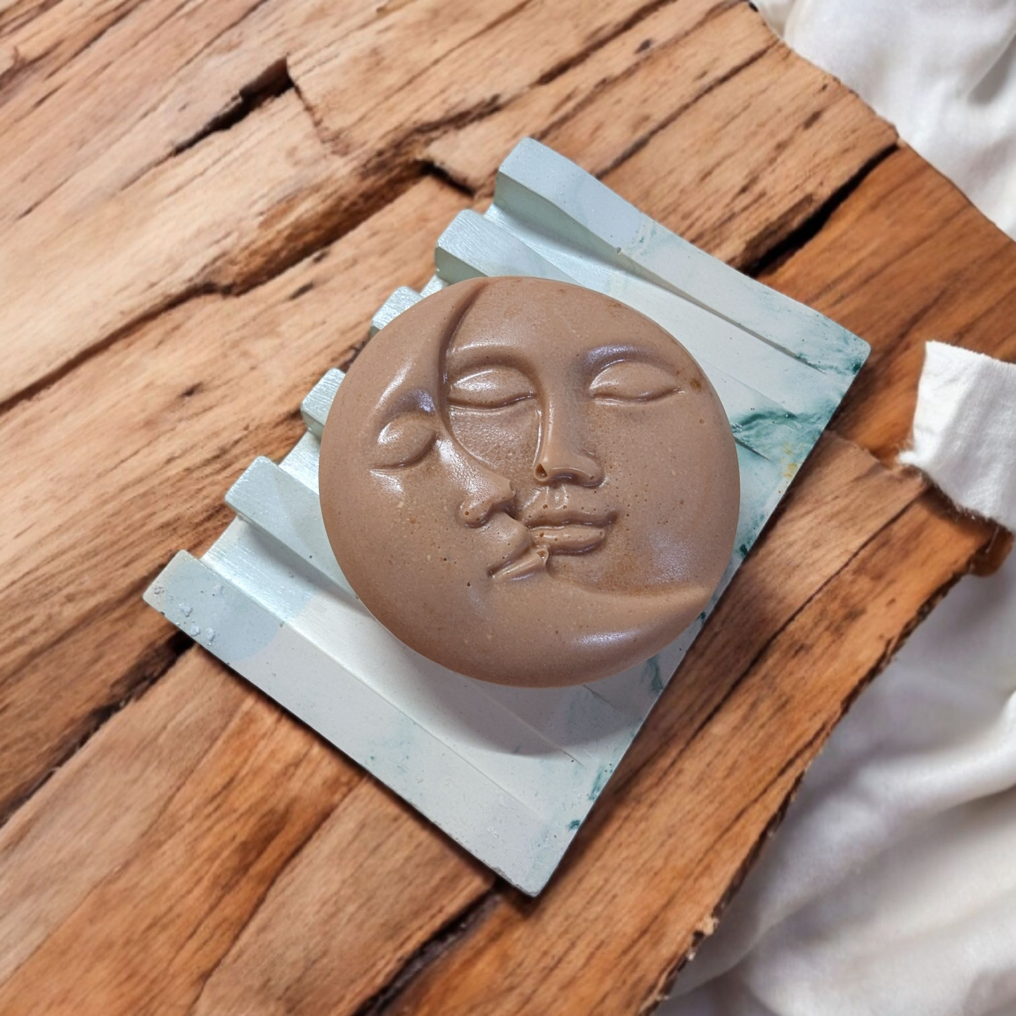 Savon pour le visage "Douceur de rose" Peau sèche / peau fragile